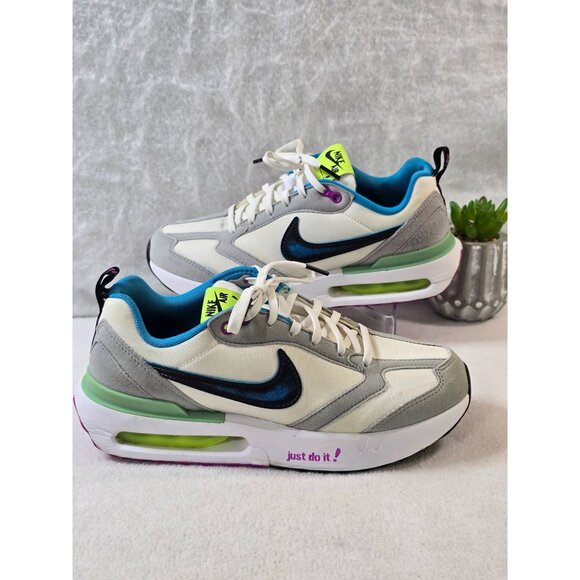 Nike Air Max Dawn GS Grade DX3772 100‎ Sneakers 6Y White/Blue/Gray Mesh & Suede - Picture 5 of 12